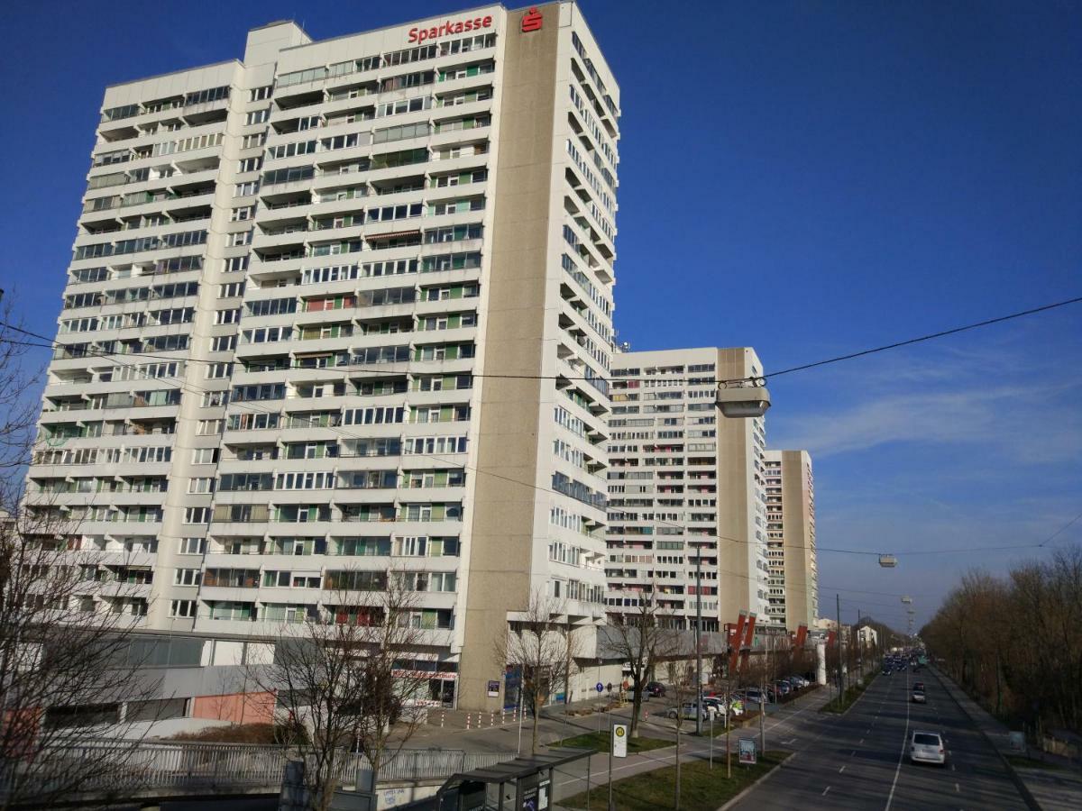 אוגסבורג Hausburg Studio. City View מראה חיצוני תמונה
